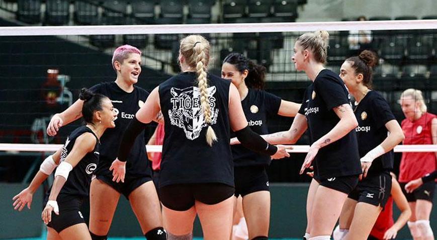 Eczacıbaşından Elif Şahin, Sinead Jack-Kısal ve Emily Maglio açıklaması