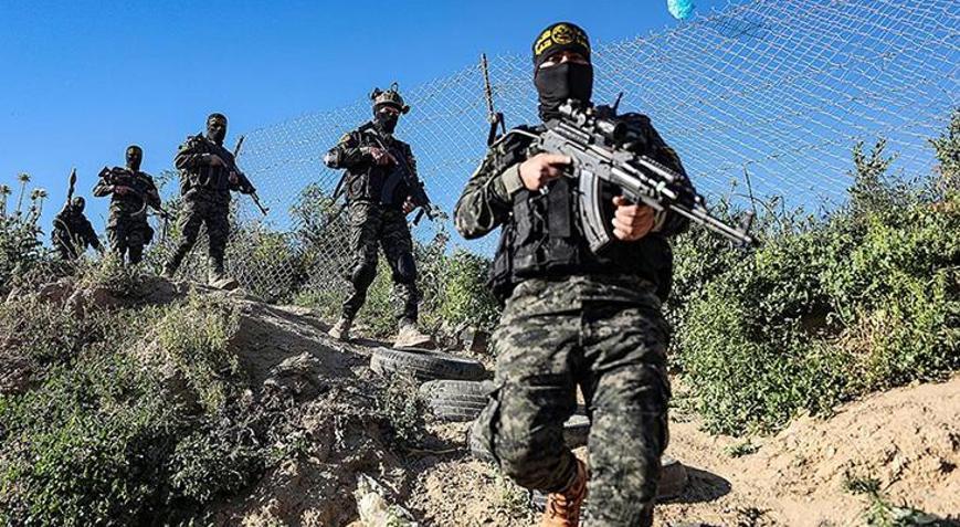 Kassam Tugayları, Gazzede 2 İsrailli esir ve korumalarıyla irtibatın kesildiğini duyurdu