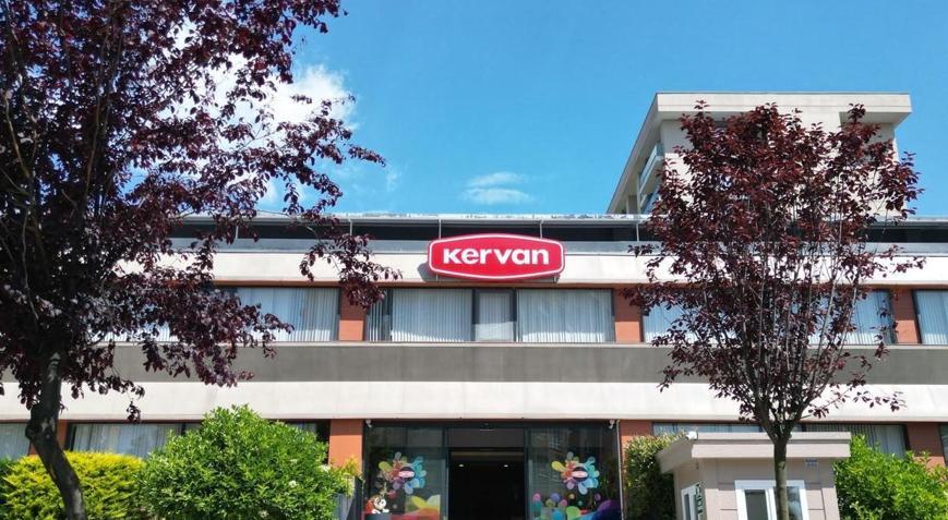 Polonya’daki faaliyetlerini sadeleştiriyor