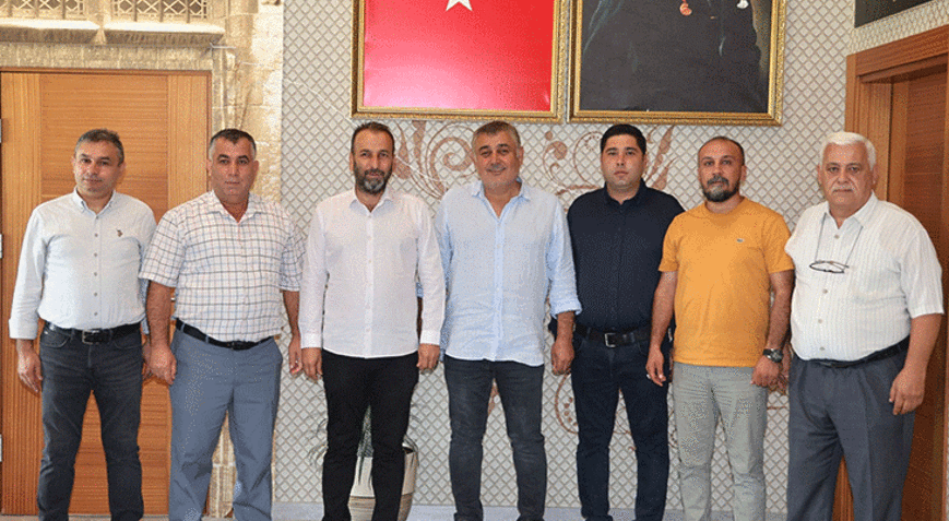 Aksuda başkandan sonra CHPli 6 meclis üyesi de istifa etti