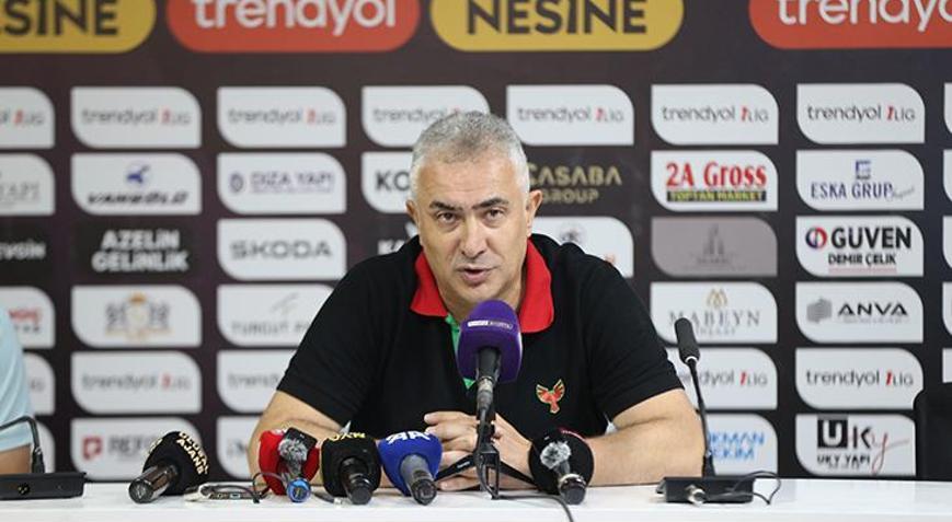 Mehmet Altıparmak: Yüreğini ortaya koymayan oyuncular var