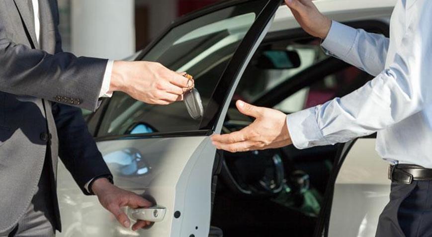 Araç alacaklar dikkat: Fiyatlarda 300 bin TL’lik değişim