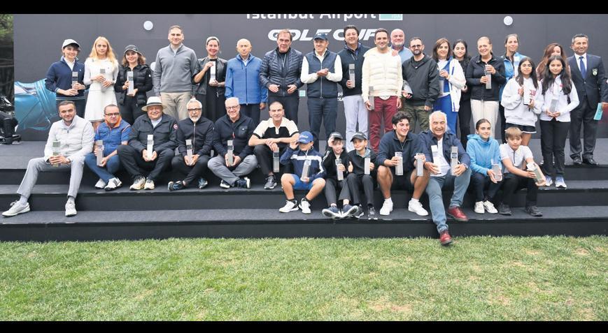 Golfseverler Kemer Country’de buluştu