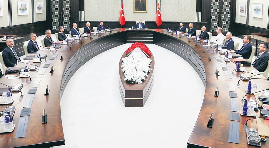 Terör duvarı tamamen yıkılacak