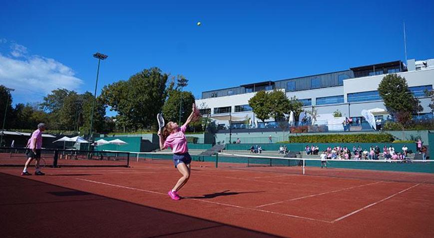 Tenis turnuvasıyla meme kanseri farkındalığı Erken teşhis hayat kurtarır