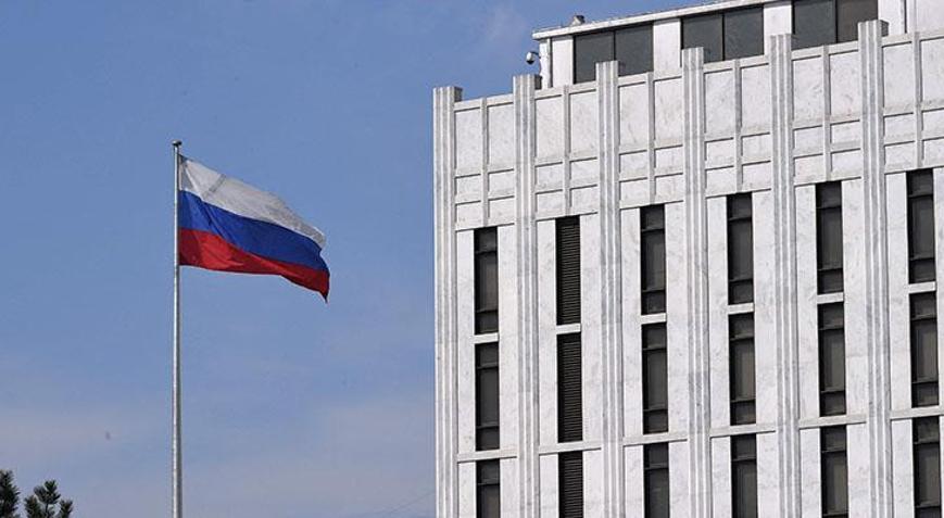 Rus istihbaratından flaş iddia ‘İngiltere, Avrupa’da sivil bir gemiye saldıracak’