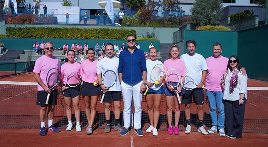 Meme kanseri farkındalığı için tenis turnuvası ve yürüyüş