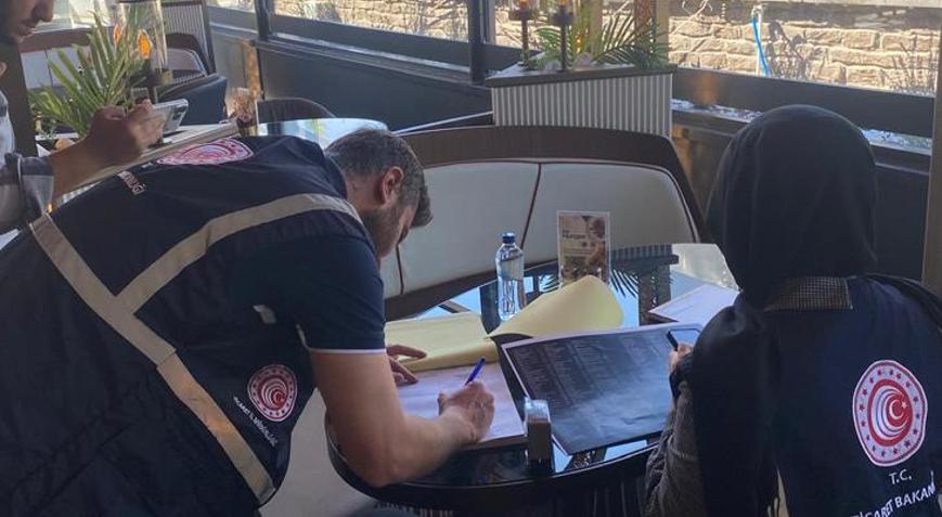 Aksarayda 2 adet 0,33lük su için 170 TL alan işletmeye işlem başlatıldı