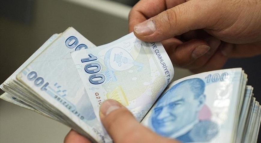 Yaşlı ve engelli aylıkları hesaplara yatırılmaya başlandı