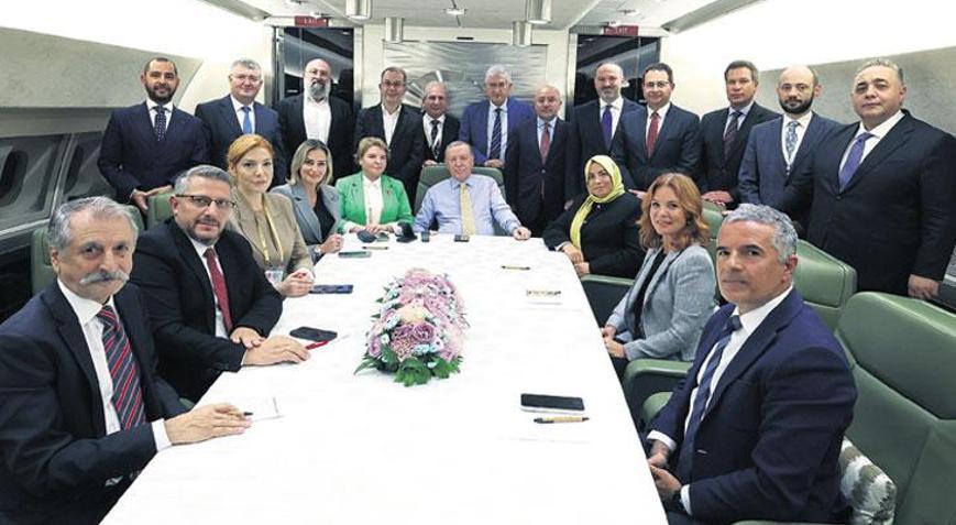 Hamas İsrail’den önde gidiyor