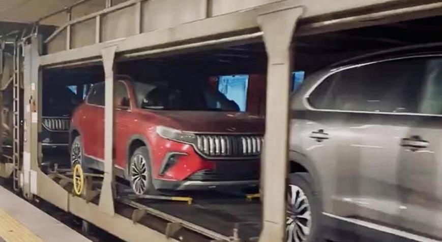 İlk sipariş TOGGlar yola çıktı Trenle Avrupaya gidiyor