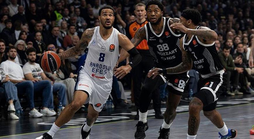 Anadolu Efes, Sırbistanda umduğunu bulamadı