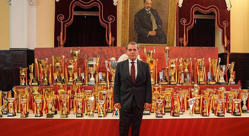Galatasaray Başkanı Dursun Özbek: Galatasaray kimseye muhtaç olmamalı