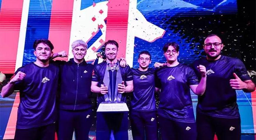 Red Bull Home Ground Türkiye Finali’nde kazanan ULF Esports