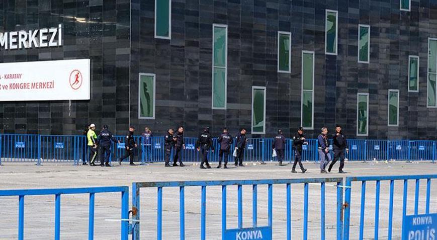 Konya merkezli 12 ilde düzenlenen Narkokapan Konya operasyonunda 421 zanlı gözaltına alındı