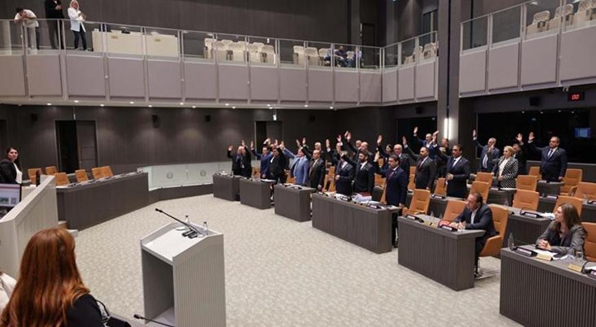 KKTC Cumhuriyet Meclisi, iki devletli çözüm önerisini kabul etti