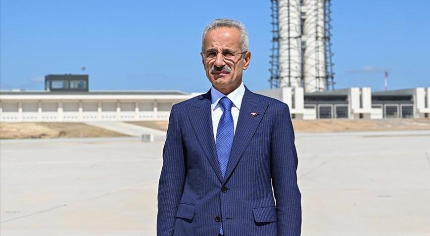 Denize yapılacak havalimanının ihalesinin bu yıl tamamlanması hedefleniyor