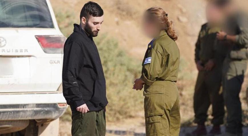 Serbest bırakılan İsrailli askerin babası: Hamas oğlumun ibadet etmesine izin verdi