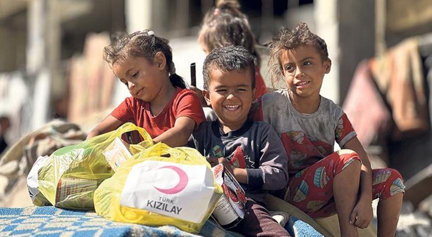 Türkiye Gazze’de sahada Yardım seferberliği sürüyor