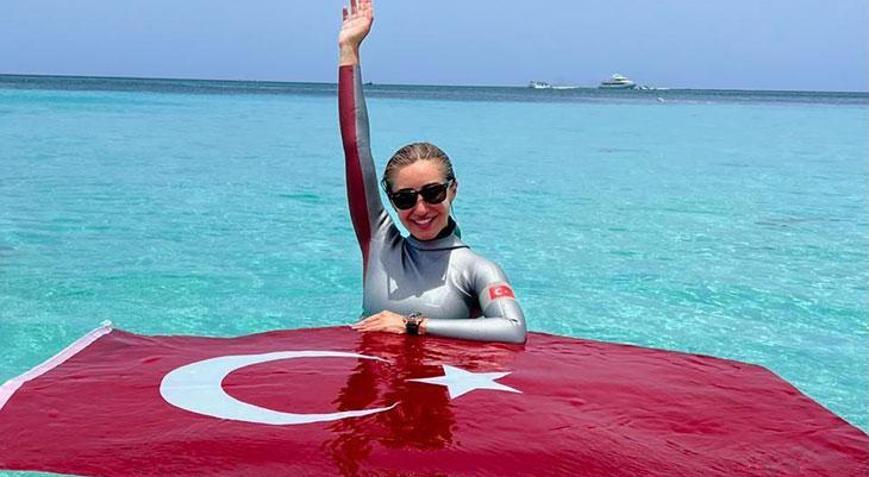 Gazze için dalış yapan Şahika Ercümen, dünya rekoru kırdı