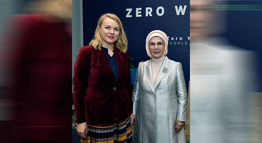 Emine Erdoğan, UNECE İcra Sekreteri Tatiana Molcean ile görüştü