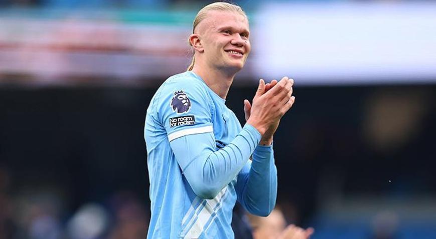 Manchester City, Evertonı evinde iki golle geçti