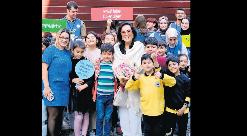 ‘Eğitim en güçlü ışık’