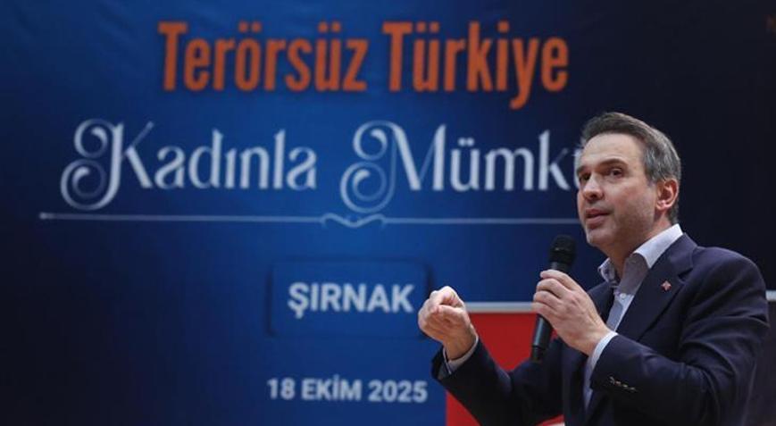 Bakan Bayraktardan CHPye nadir toprak elementleri tepkisi: Her sözleri iftira