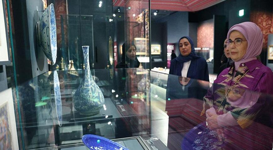Emine Erdoğan, Katarda İslam Eserleri Müzesine ziyarette bulundu