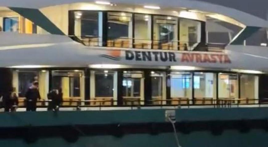 İstanbul- Üsküdarda yolcu motoru balıkçı teknesine çarptı-1