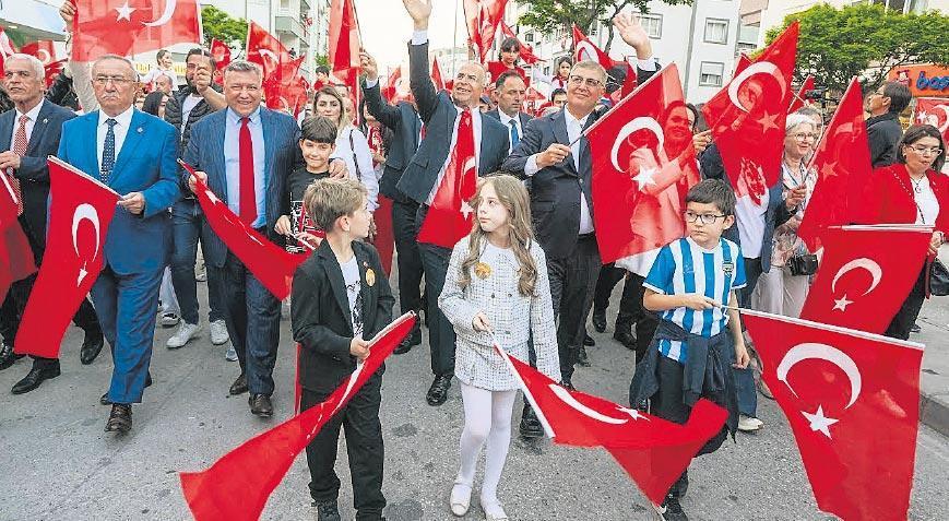 4 gün 4 gece kutlama