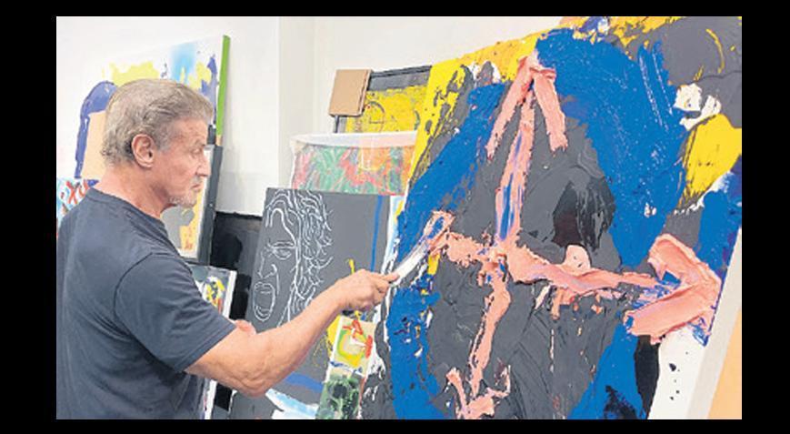 Stallone’nin resimleri fuarda