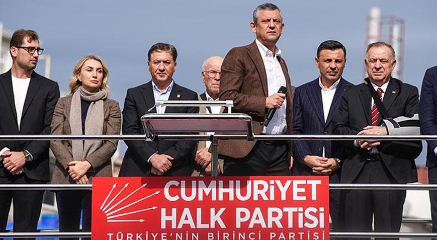 CHP Genel Başkanı Özel, partisinin Eskişehir mitinginde konuştu
