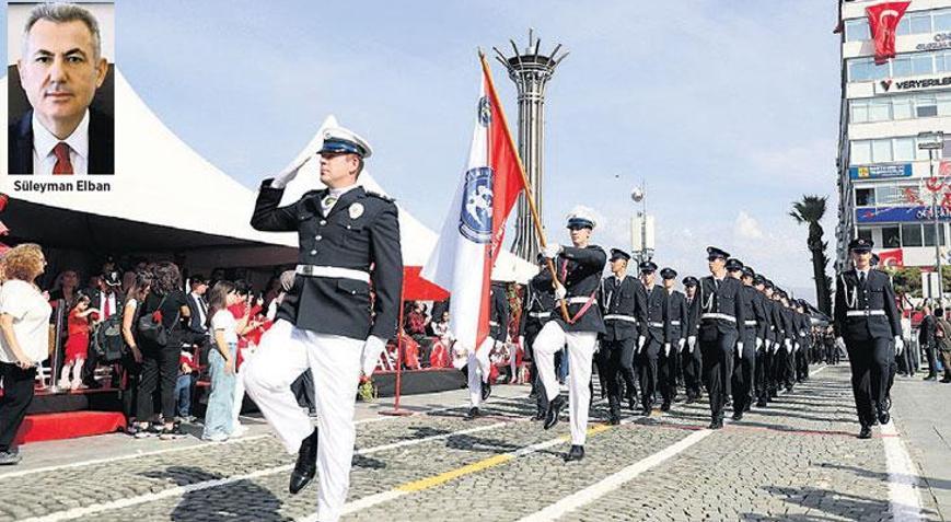 İzmir’de 29 Ekim heyecanı