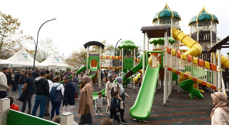 Espiyede Cumhuriyet Parkı yenilendi