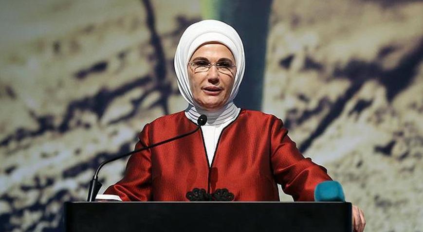 Emine Erdoğandan 29 Ekim Özel Programına ilişkin paylaşım