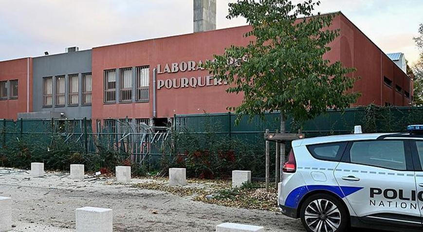 Fransada bir soygun daha Milyonluk metal rafinerisini patlayıcılarla hedef aldılar