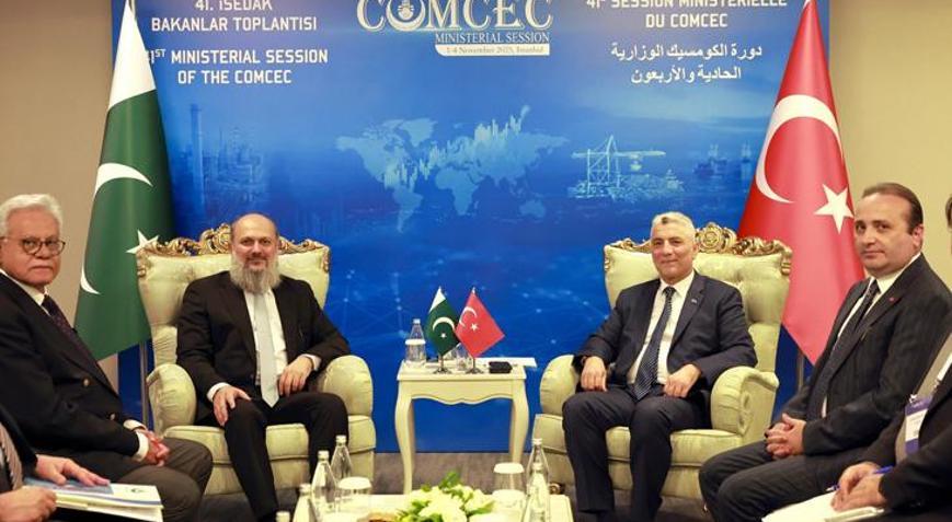 Bakan Bolat, 1. İslam İşbirliği Teşkilatı İş Liderleri Zirvesinin açılışında konuştu