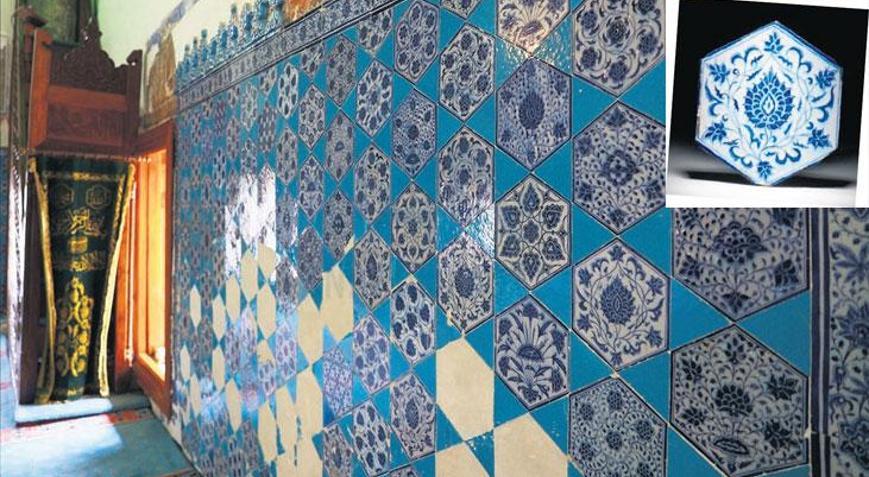 Londra’daki çiniler tartışma yarattı