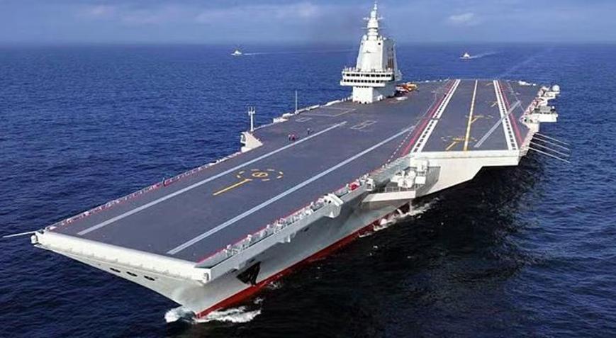 Çin’in denizlerdeki yeni gücü Fujian ile ABD’ye gözdağı, 80 bin tonluk dev uçak gemisi