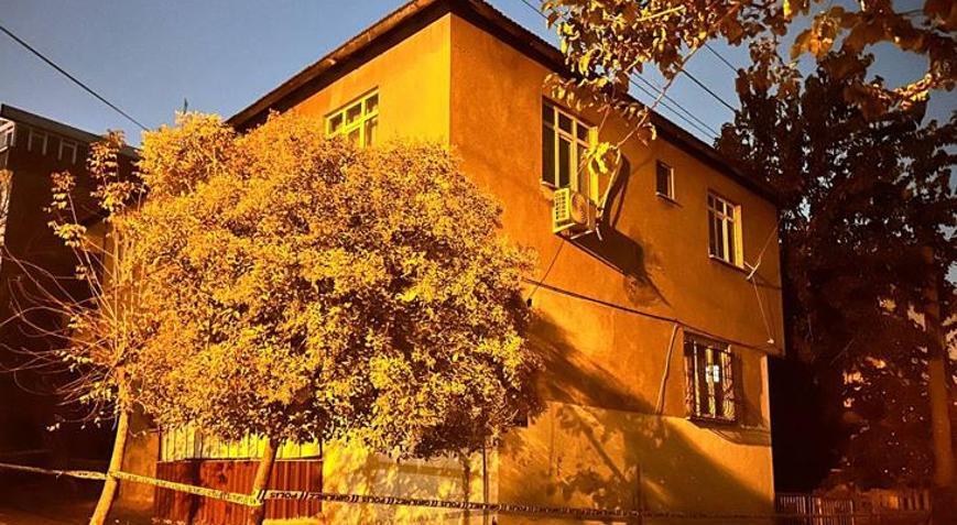 Kocaelide kolonlarında çatlak oluşan bir bina daha tahliye edildi