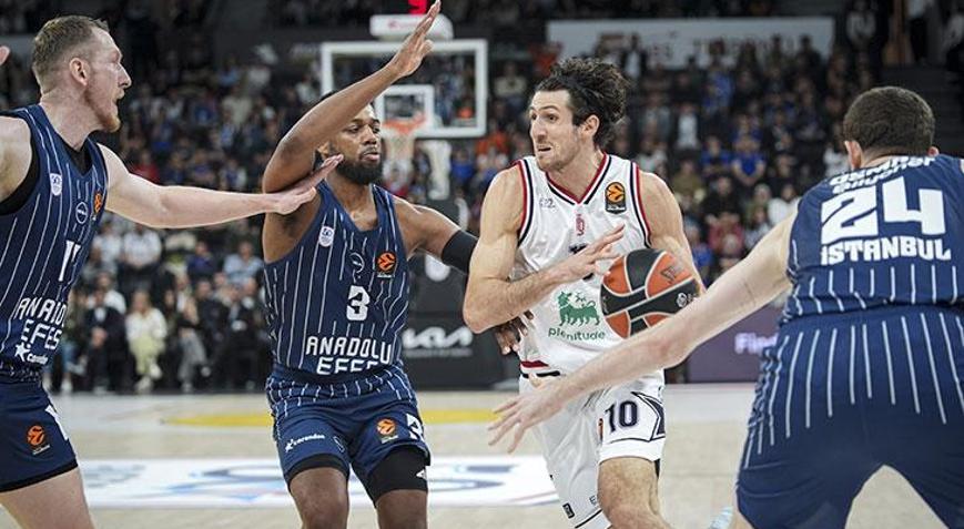 Euroleaguede Anadolu Efes uzatmalarda yıkıldı