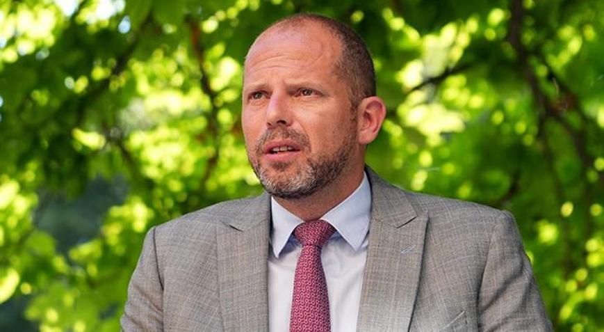 Belçika Savunma Bakanından gençlere gönüllü askerlik çağrısı