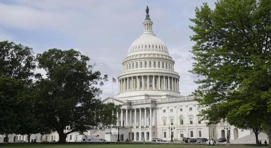 ABD Senatosu bütçede el sıkıştı Demokratlar ve Cumhuriyetçiler, geçici bütçe konusunda anlaştı