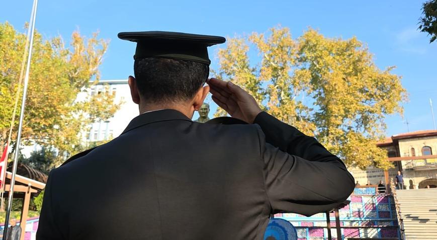 Diyarbakırda 10 Kasım Atatürkü anma töreni (2)