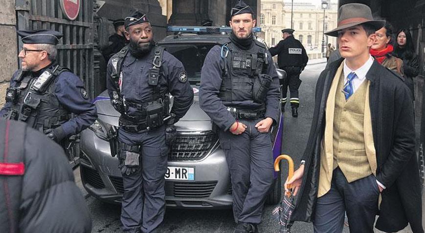 ‘Şapkasız çıkmam abi’