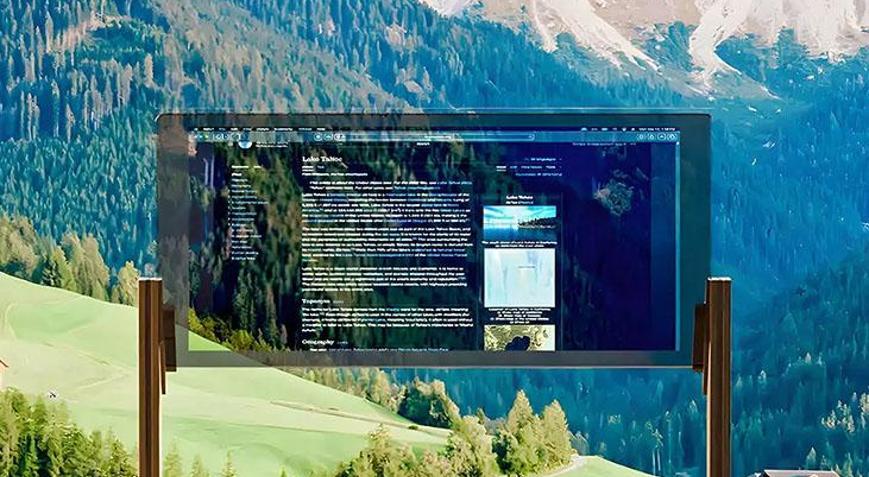 Cam gibi ekran olur mu Dünyanın ilk şeffaf monitörü üretildi