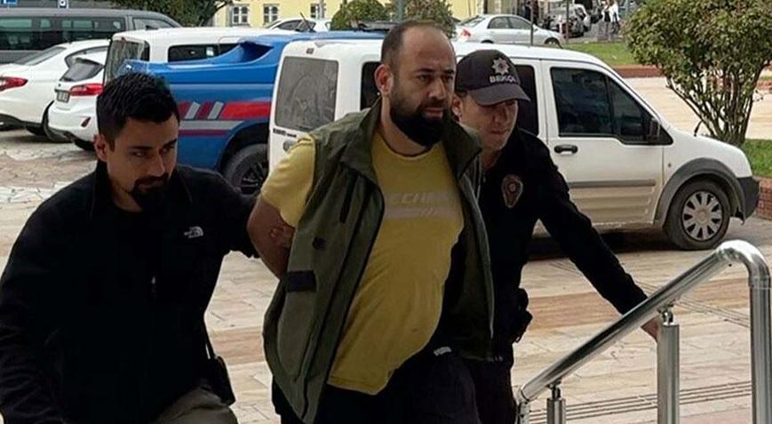 Atatürkü anmak için saygı duruşunda bulunanlarla alay etmişti Cezası belli oldu