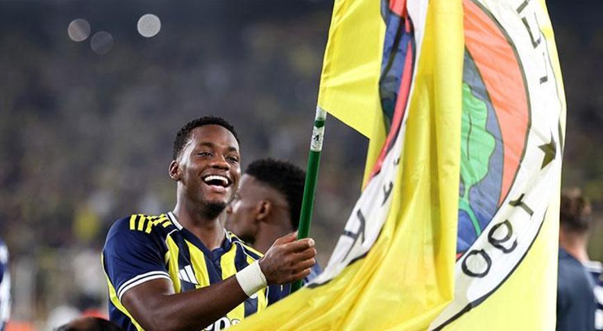 Fenerbahçede Jhon Duranın derbi planı Milli takımdan affını istedi