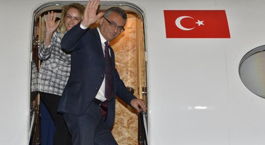 KKTC Cumhurbaşkanı Erhürman, ilk resmi ziyaretini Türkiyeye yapmak üzere Adadan ayrıldı